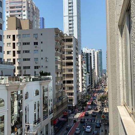 Otimo Apto 2 Quartos, Av. Brasil, De Frente, Quadra Mar. Balneário Camboriú 외부 사진